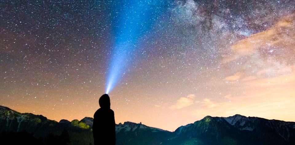 Peut-on vraiment communiquer avec les défunts ?