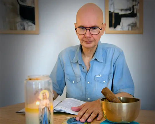 Christian Raffoux, médium à Niort contact défunts et guidances